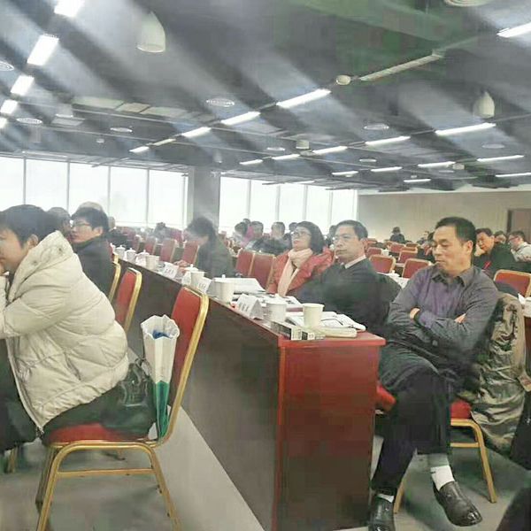 公司技術(shù)人員參加油氣回收、廢氣治理技術(shù)學(xué)習(xí)現(xiàn)場